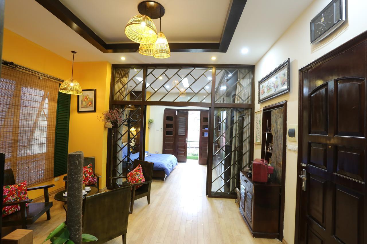 Tuti Lakeside Homestay Hanoi Luaran gambar