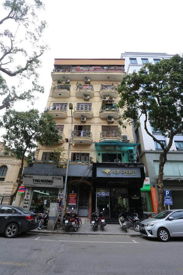 Tuti Lakeside Homestay Hanoi Luaran gambar